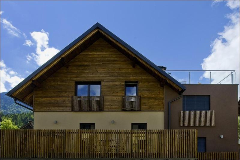 House Neza